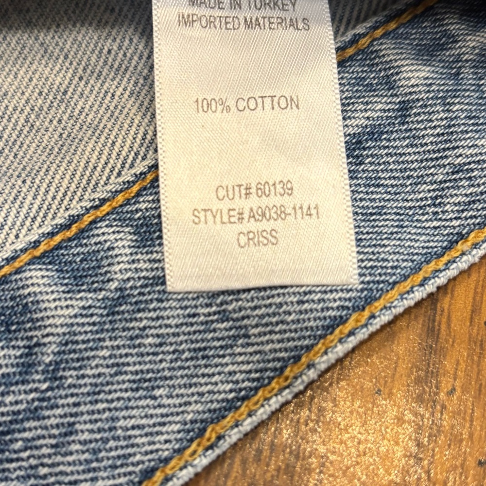 Agolde Criss Cross Jean Shorts - Picture 5 of 6